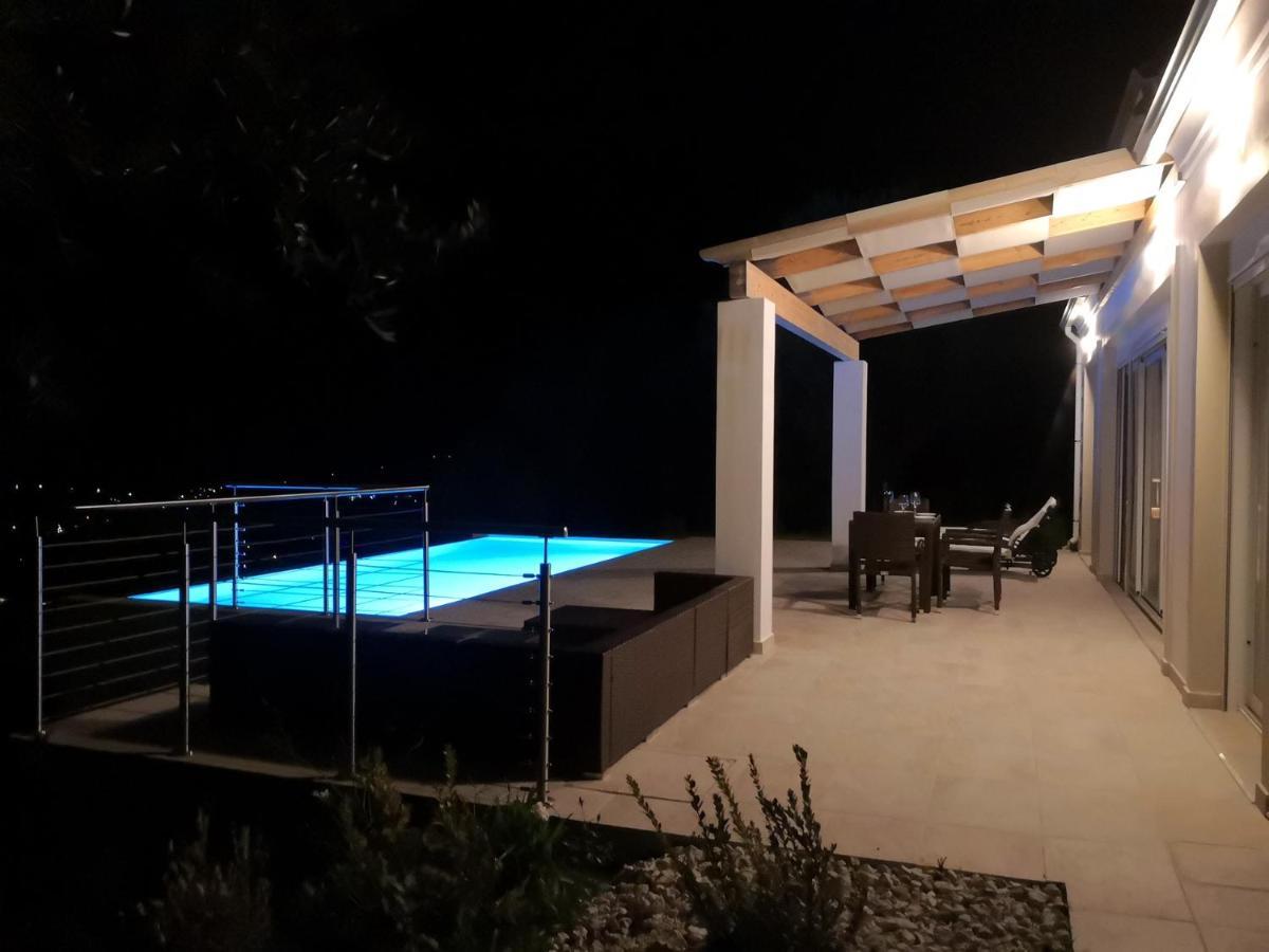 Sunset Sea View Villa 1 아기오스 게오르기오스 외부 사진